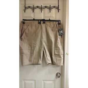 Profile Shorts, Men's Big size 1XL, Beige Cargo Pockets, elastic waistband NWT
